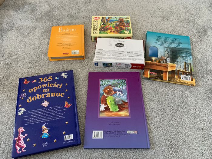 Puzzle i książeczki dla przedszkolaka.