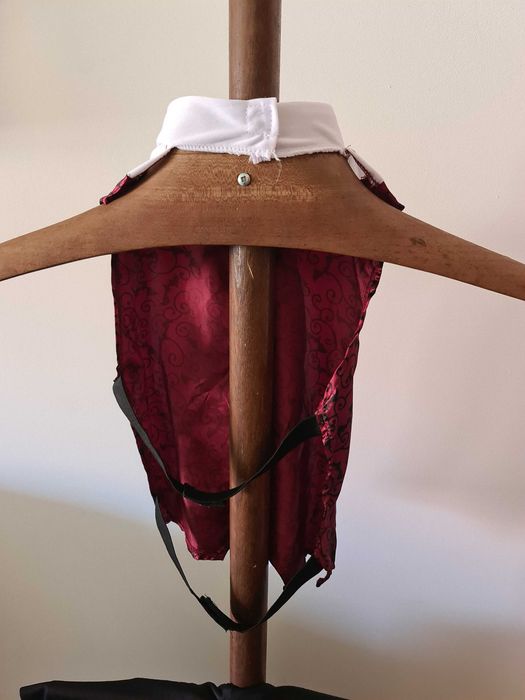 Fato de Drácula em bom estado - 4-6 anos