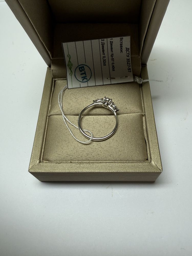 Кольцо Cartier 750 проба, природные бриллианты 0.72 ct, сертификация