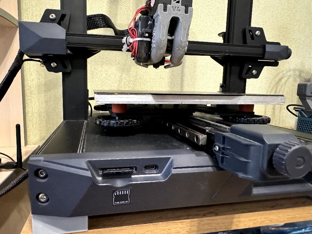 Продам Ender3 S1