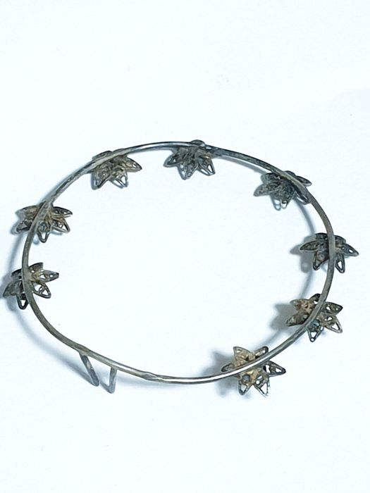 Lindo antigo resplendor de Nossa Senhora de Fátima em prata filigrana