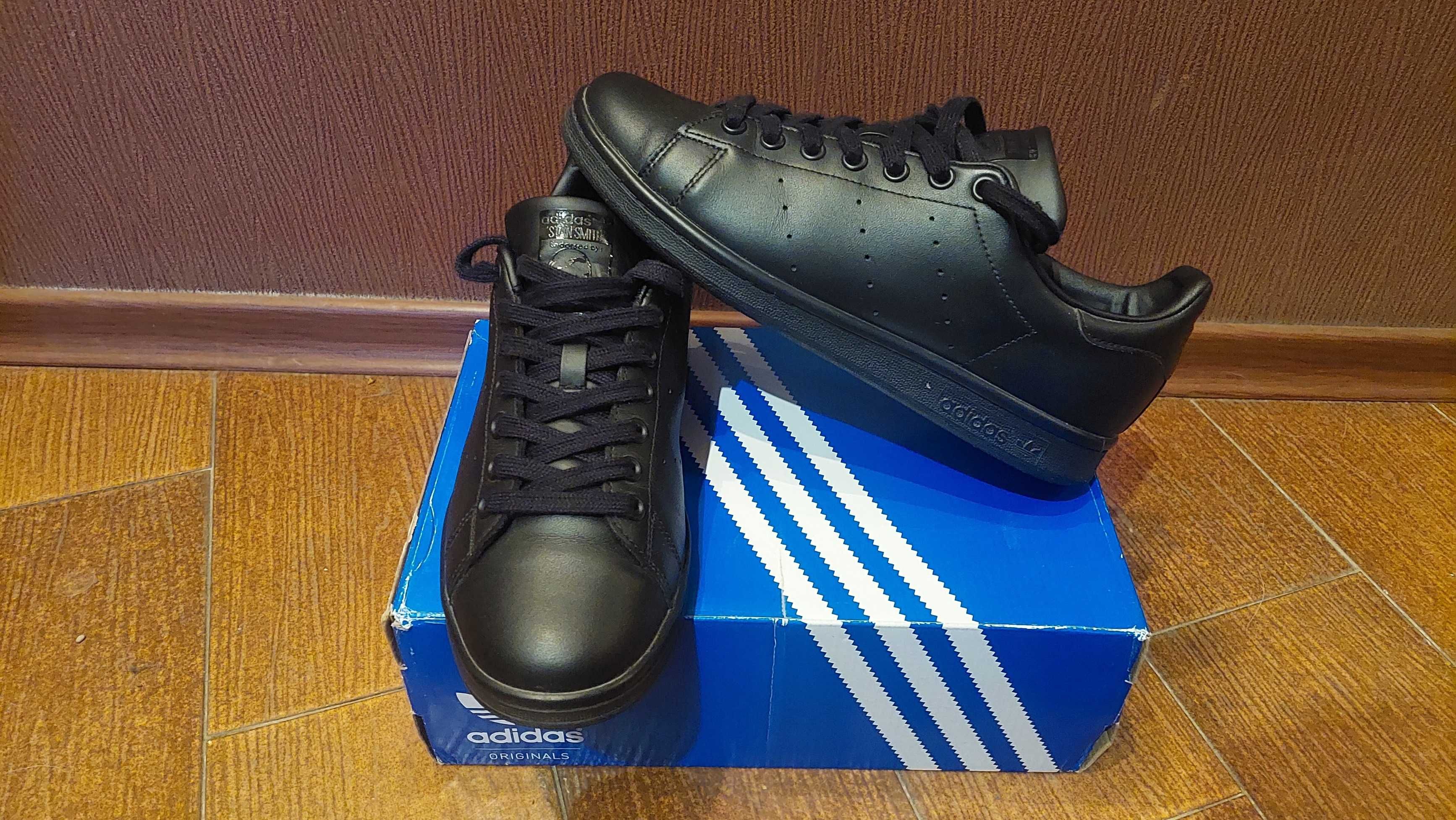 Легендарные кроссовки Adidas Stan Smith. Оригинал.