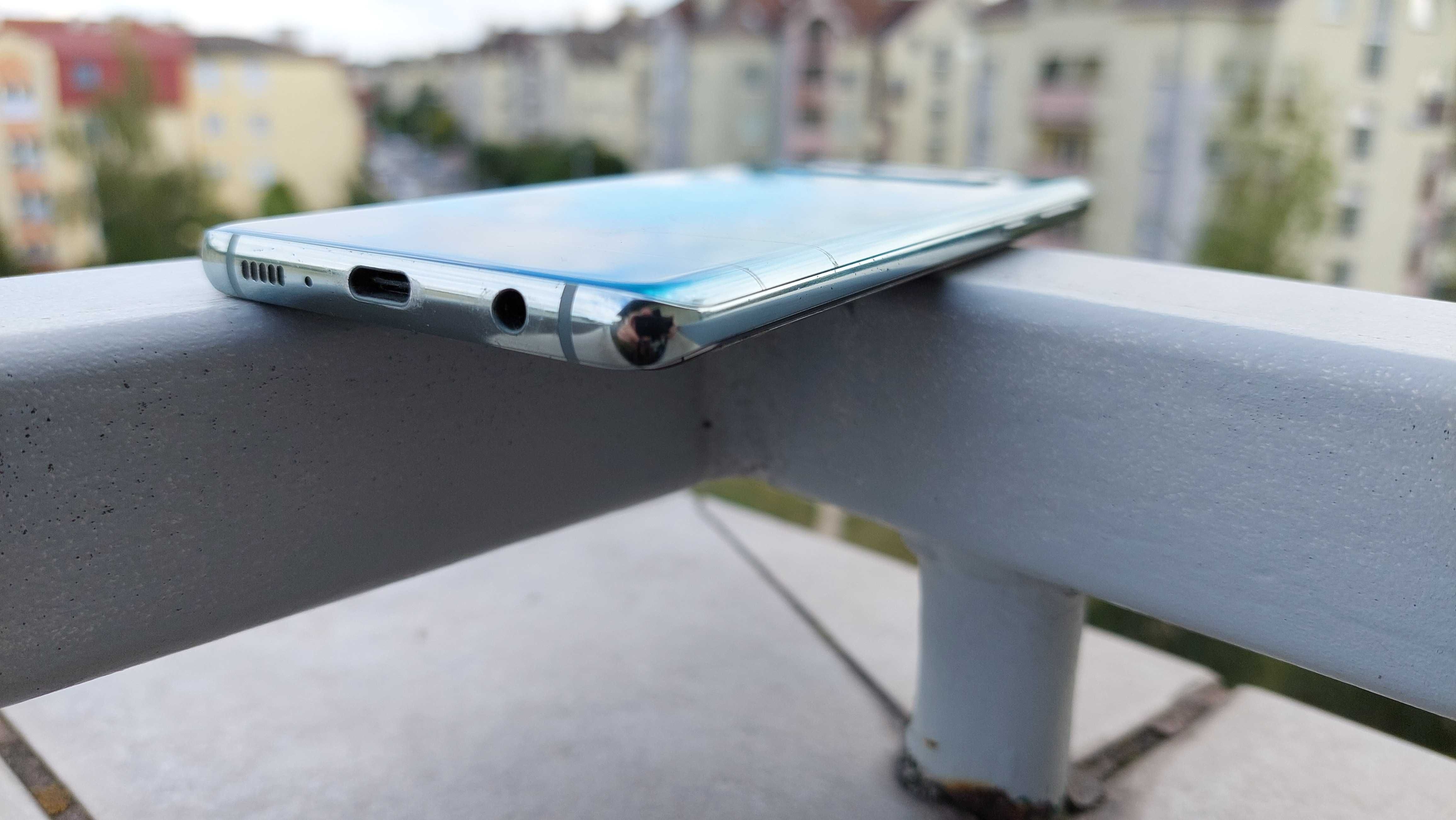 SAMSUNG Galaxy S10 8/128GB 6.1" zablokowany blokadą wzorem