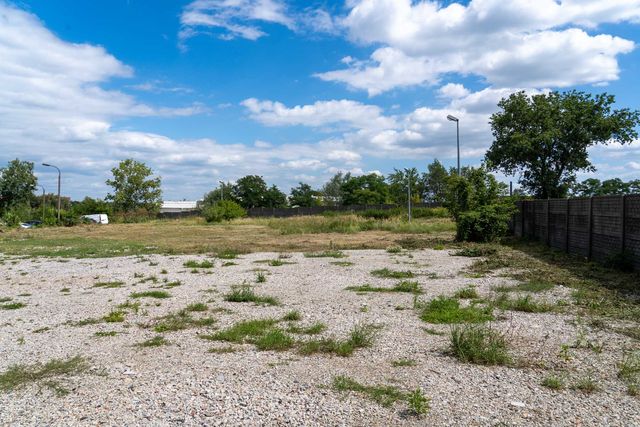 Plac użytkowy (magazynowy), parking - teren Luboń 1500m2