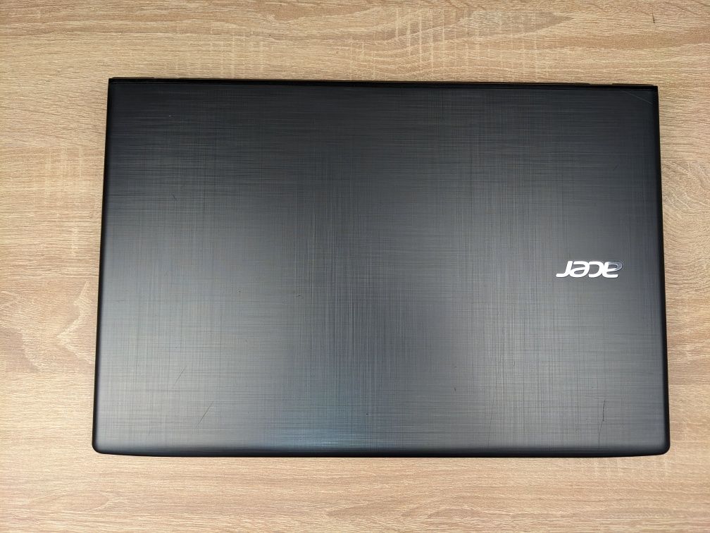 Ноутбук Acer e5 575 15.6 GT 940MX 2gb i5 6200u 8/240ssd