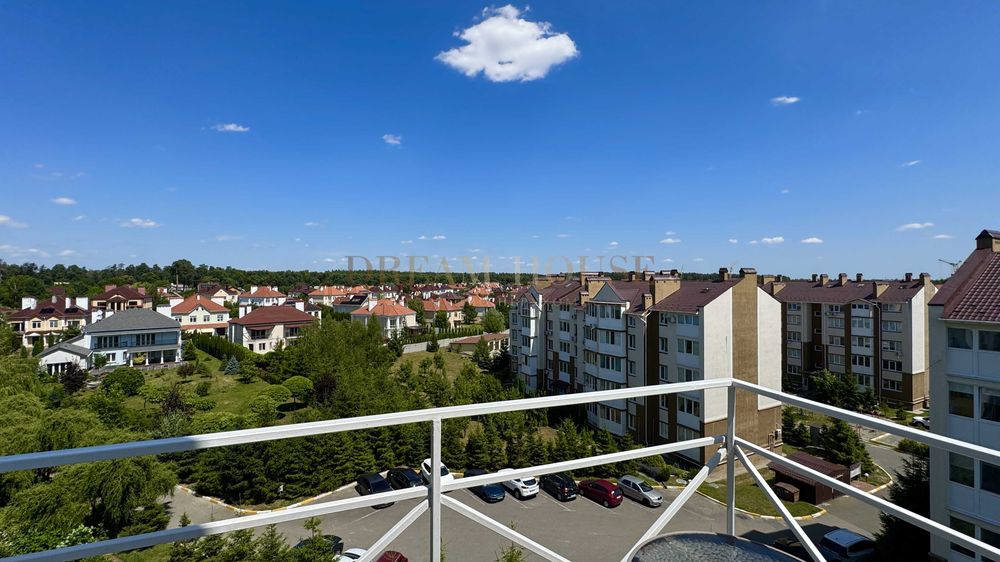 Трьохкімнатна квартира з ремонтом у Гранд Виллас. Газове опалення