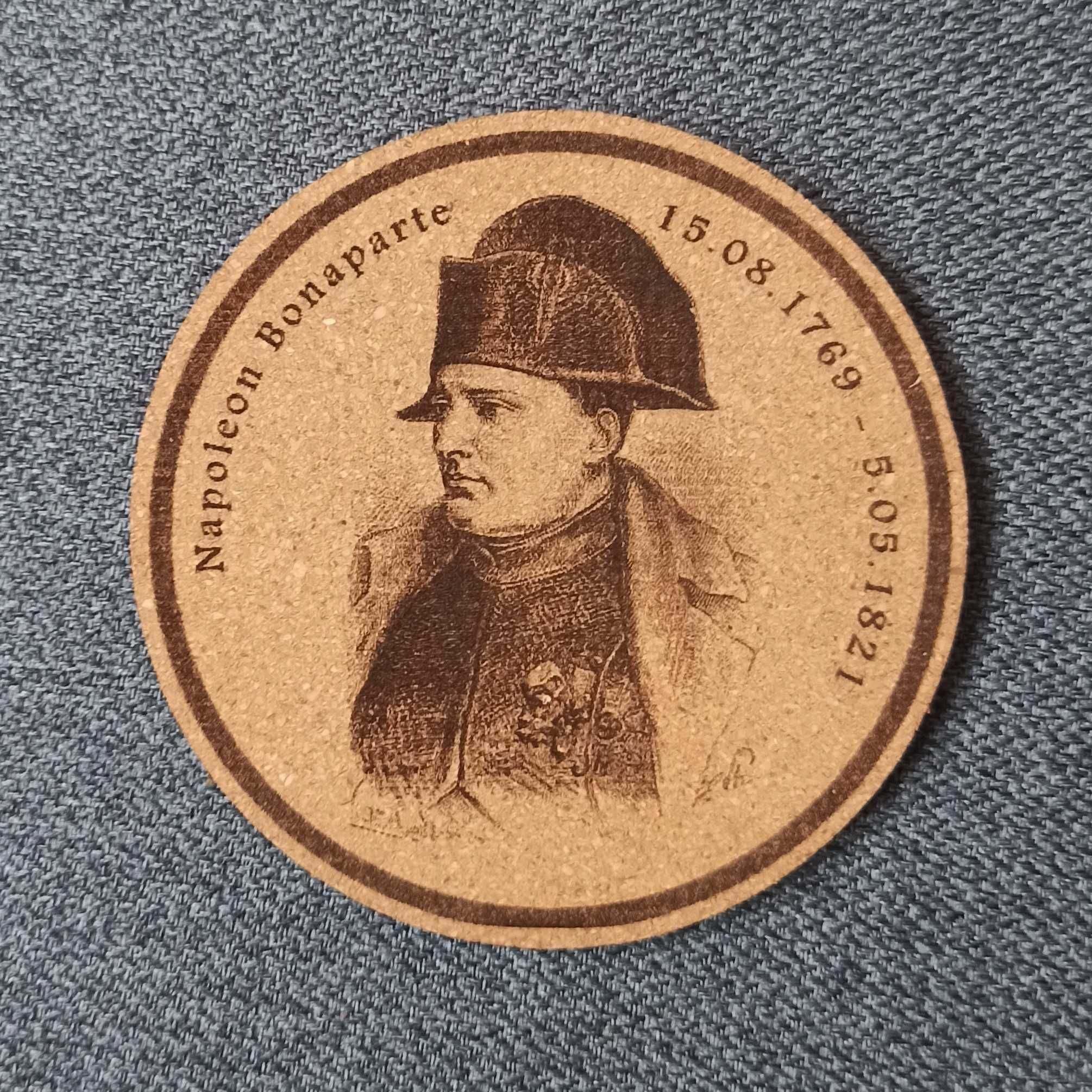 Podkładki korkowe z grawerem "Napoleon Bonaparte" + etui 8 szt.