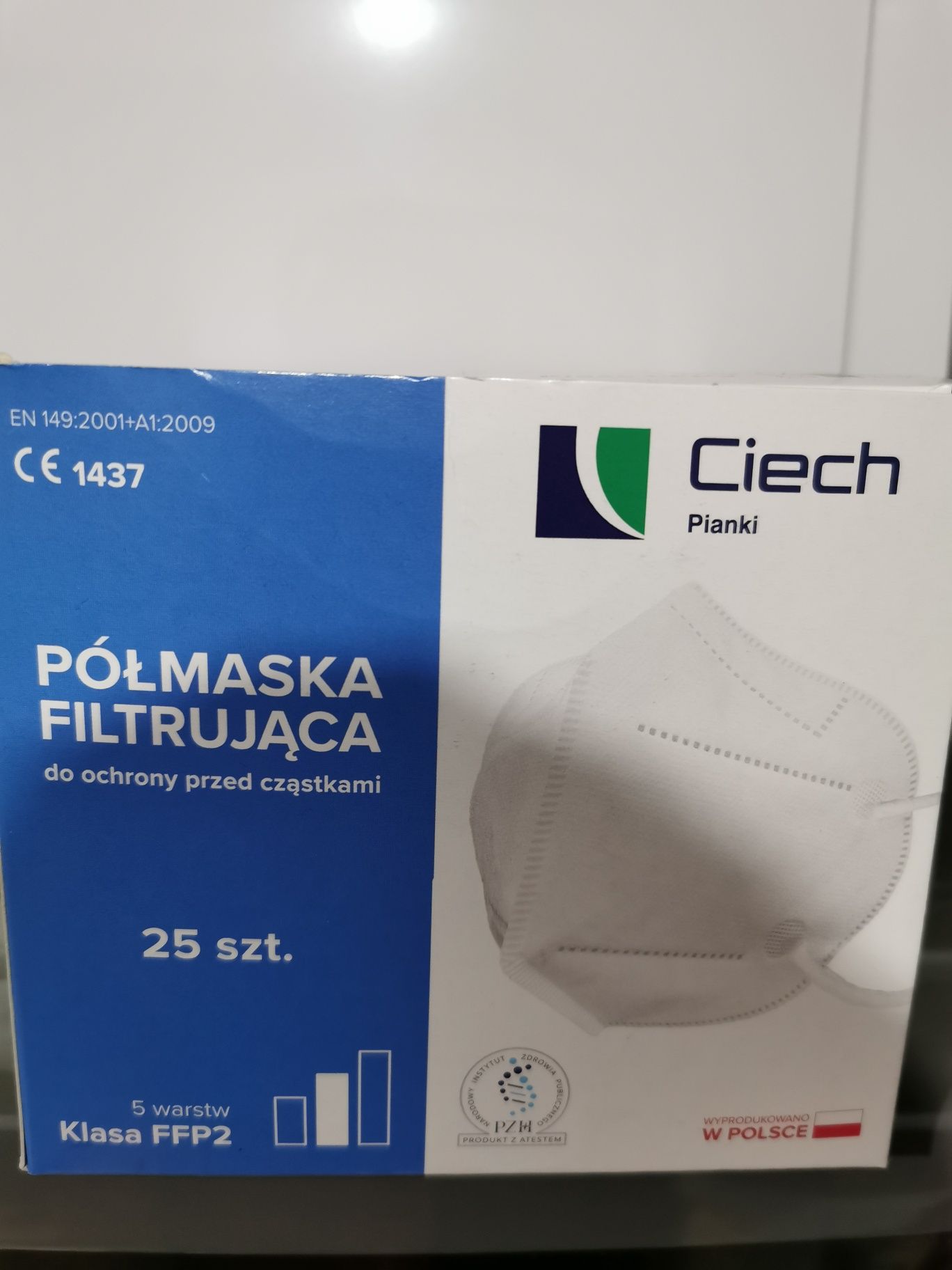 Półmaski flirtujące. Klasa FFP2