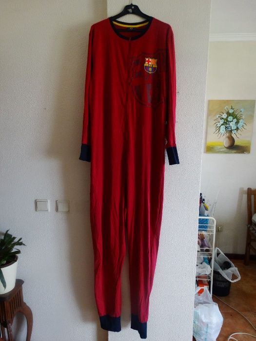 Pijama completo do::F.C.BARCELONA::XL
