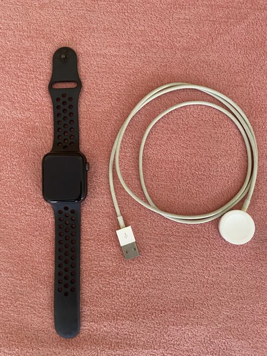 Apple Watch Nike + (serie 4)