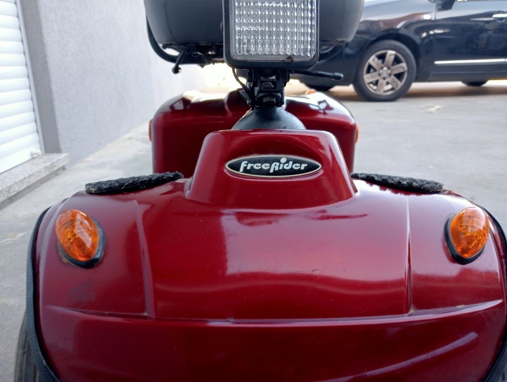 Cadeira/ Scooter Egiro Midi