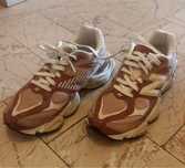Tenis new balance 9060