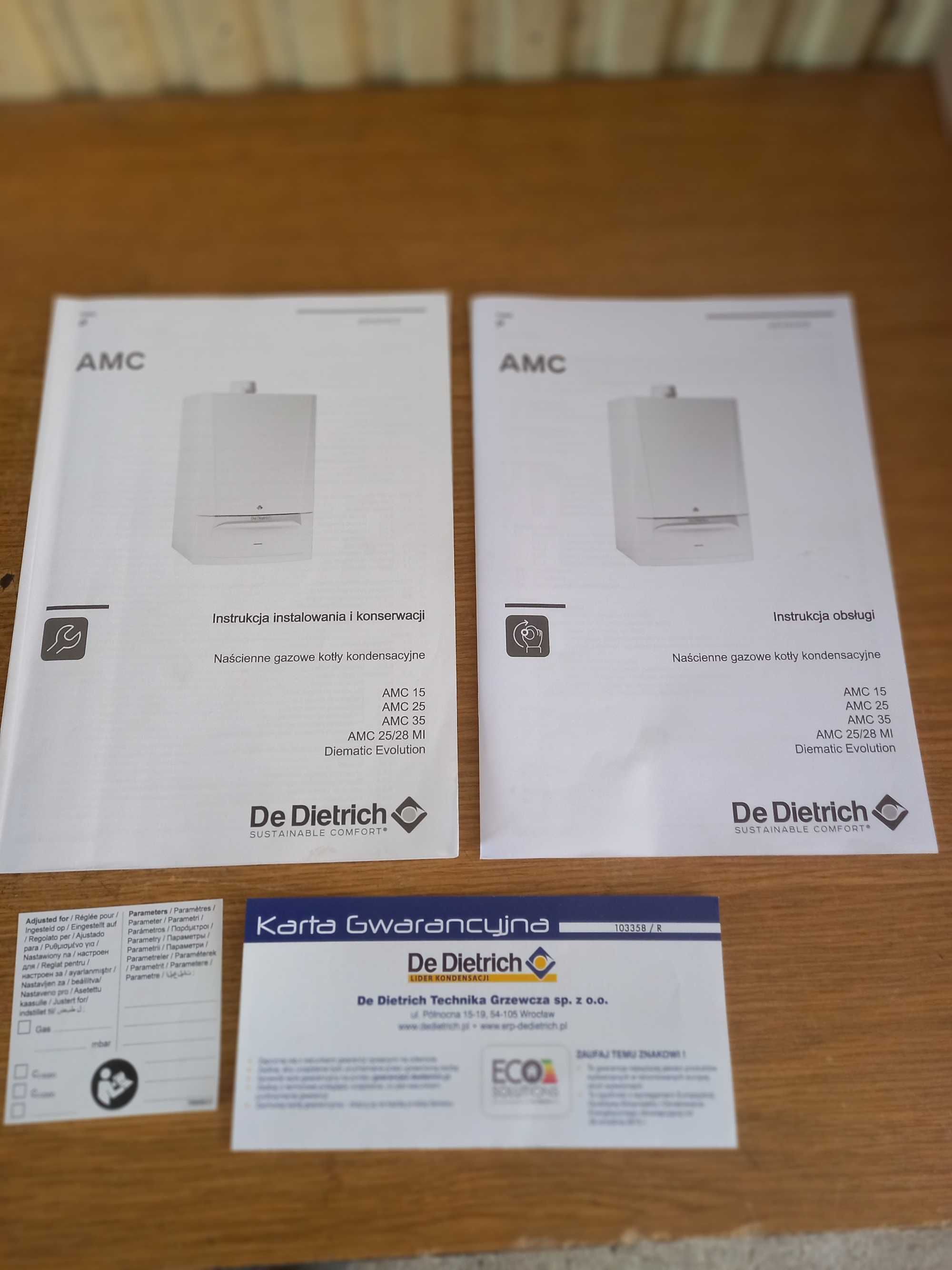 Kocioł naścienny gazowy dwufunkcyjny DeDietrich AVODENS AMC 25/28 MI