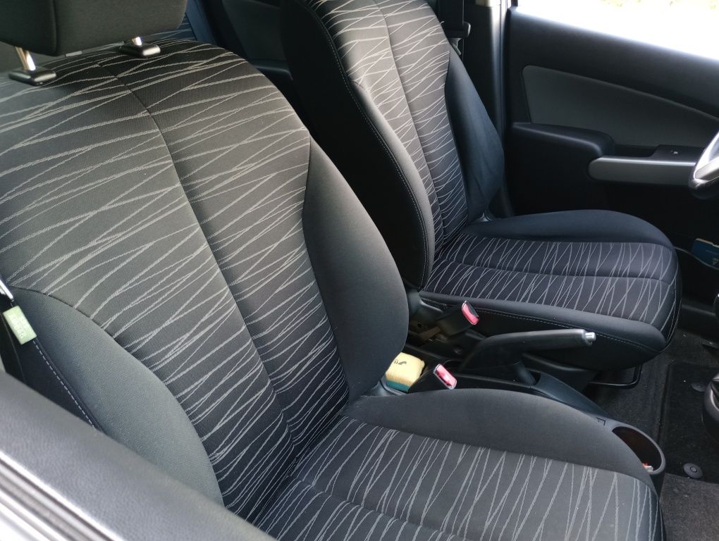 Mazda 2 2010 mały przebieg