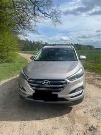 Hyundai Tucson.