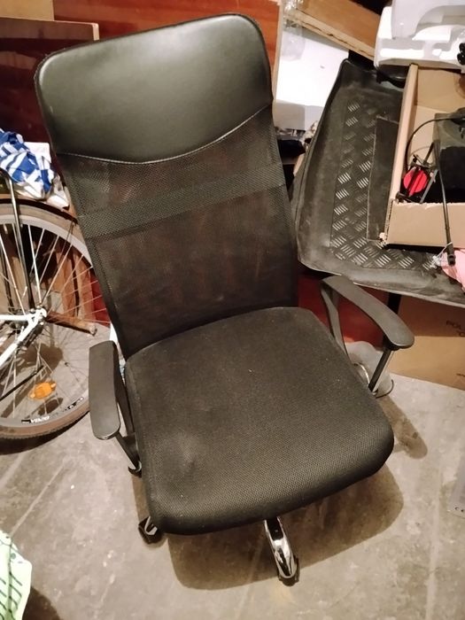 Fotel biurowy *DOBRY STAN*