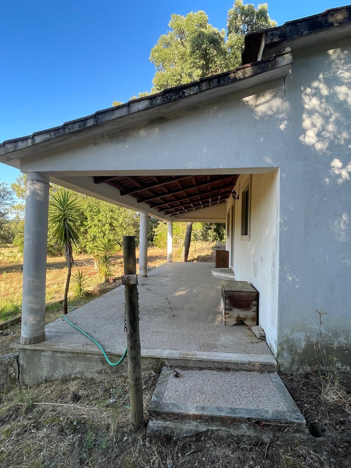 Casa com terreno