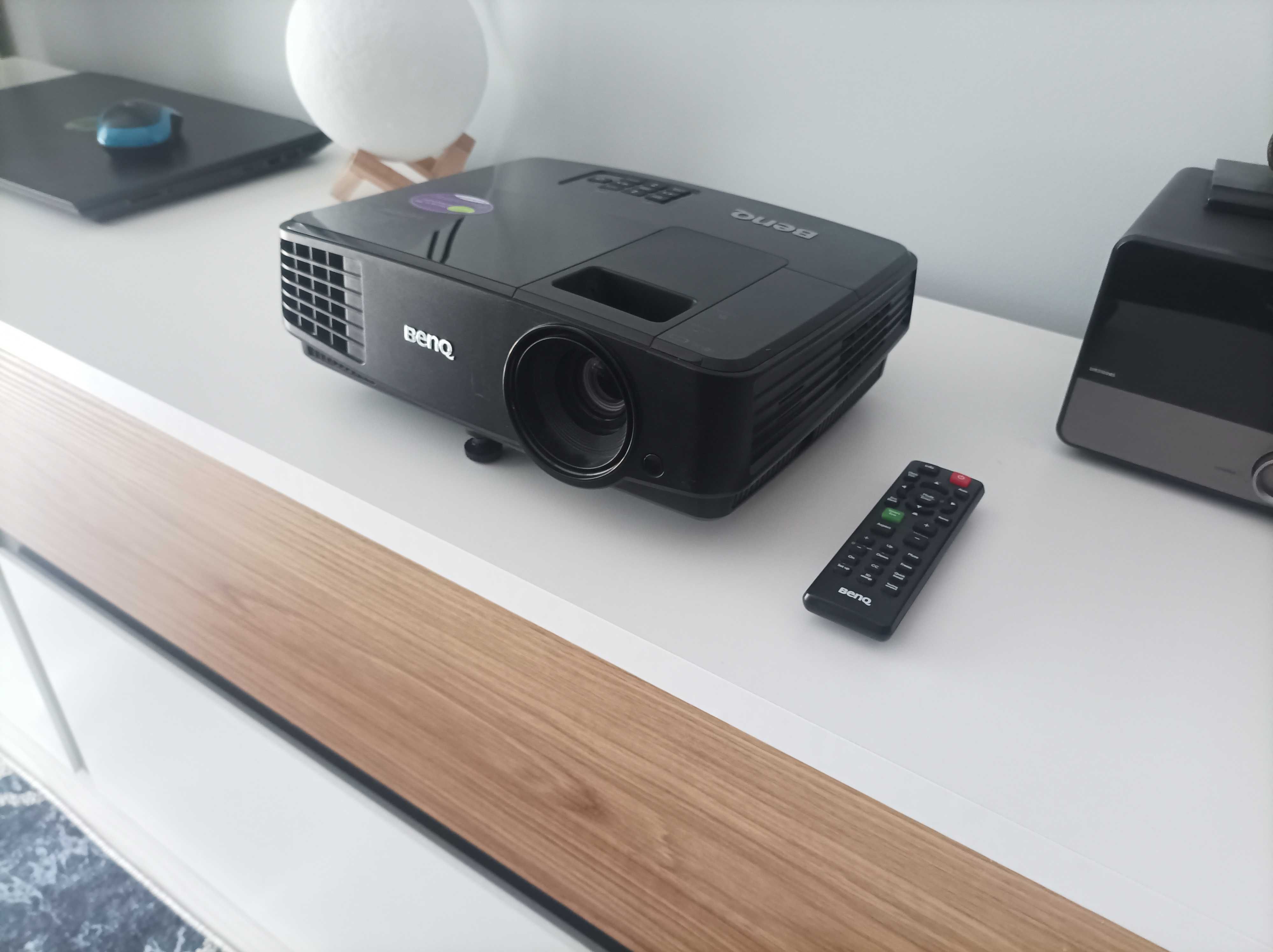 Projektor BENQ MX522P