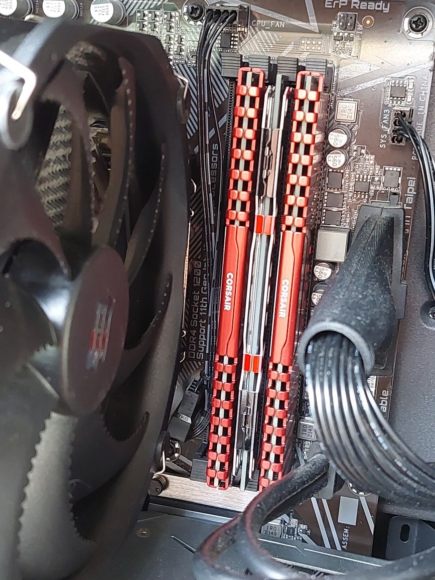 Komputer Gamingowy rtx 3060 12gb, i5-11400f, 24GB RAM, 500GB SSD,