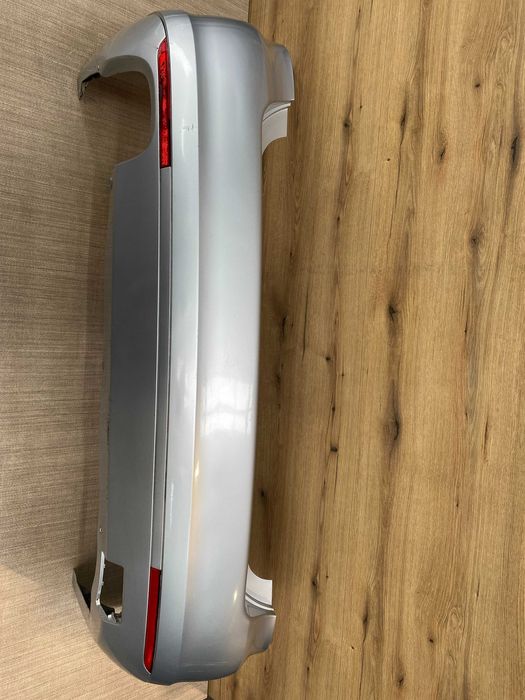 Zderzak tylny Volkswagen Golf 6 kombi kolor la7w