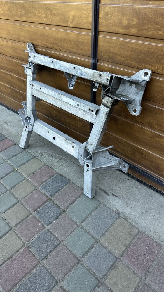 Підрамник передній балка Tesla Model X 1027516-00-E