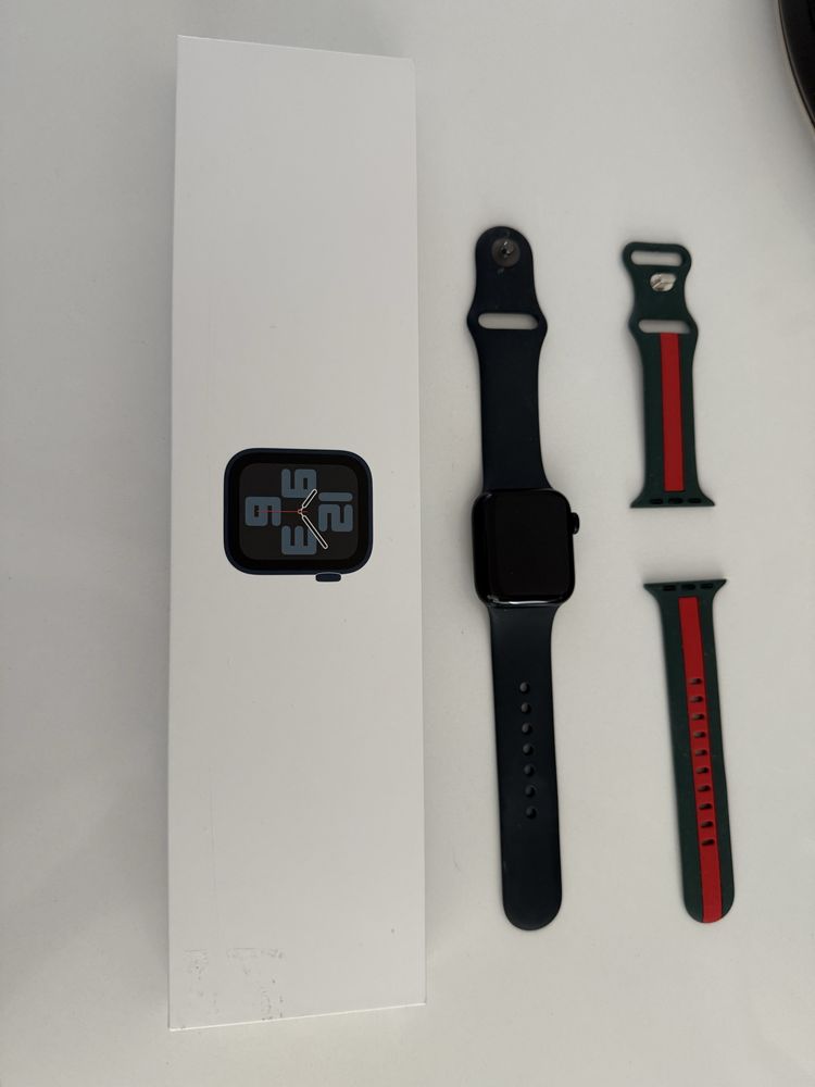 Iwatch apple SE 2 gen 40 mm nowy czarny + pasek gratis