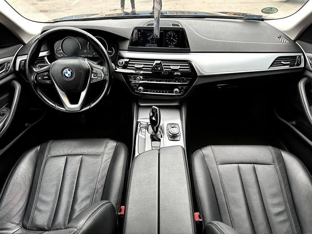 WYNAJEM BMW 520D G30 5 Wypożyczalnia aut luksusowych i sportowych