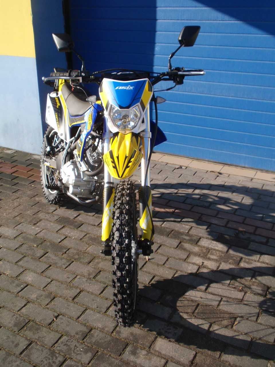 Cross 300 / Defender,ASIX, KXD, XMOTOS,/ Siedlce-Janowska 32 /