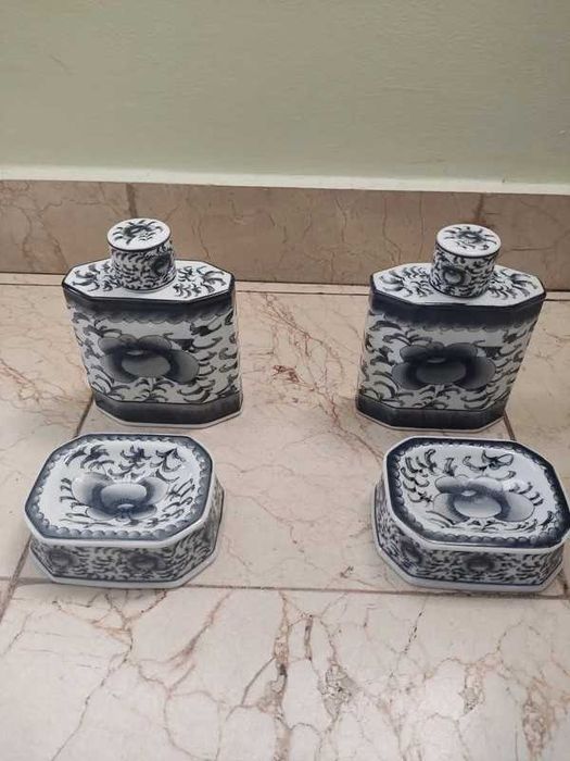 Conjunto asiático de Porcelana