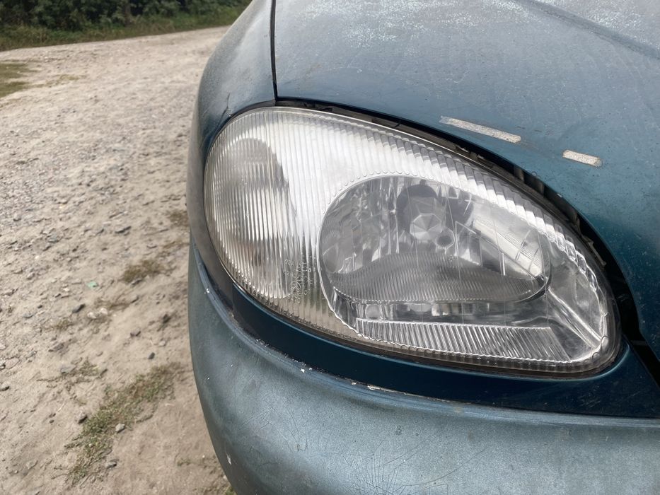 Фари і стопи на Ланос