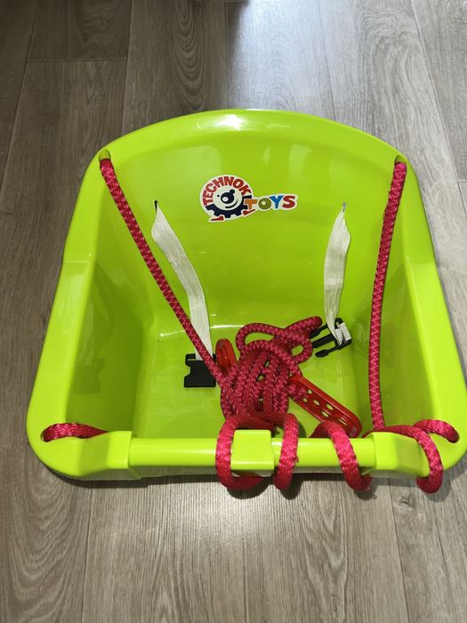 Дитяча гойдалка/качеля