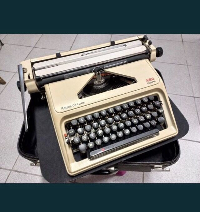 Aeg Olympia regima deluxe maquina de escrever