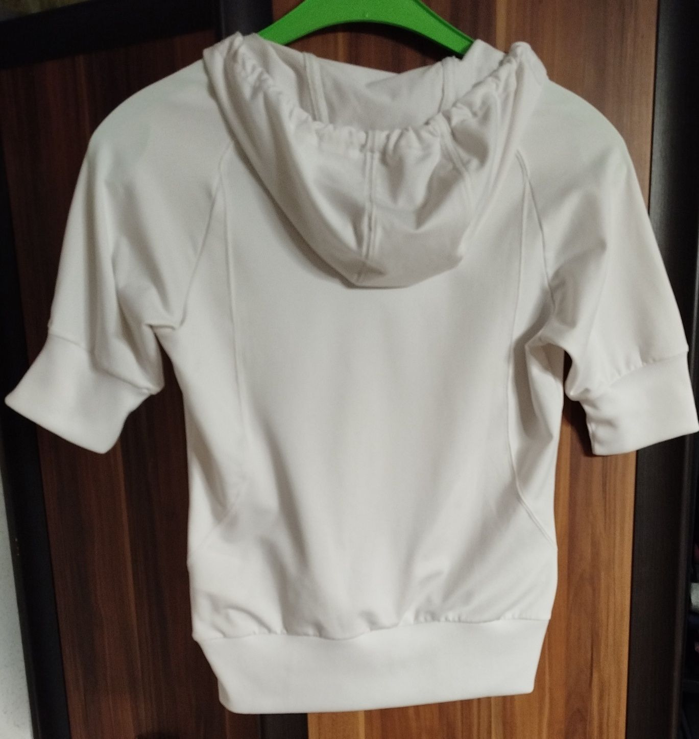 Bluza damska Adidas z krótkim rękawem rozmiar S stan idealny