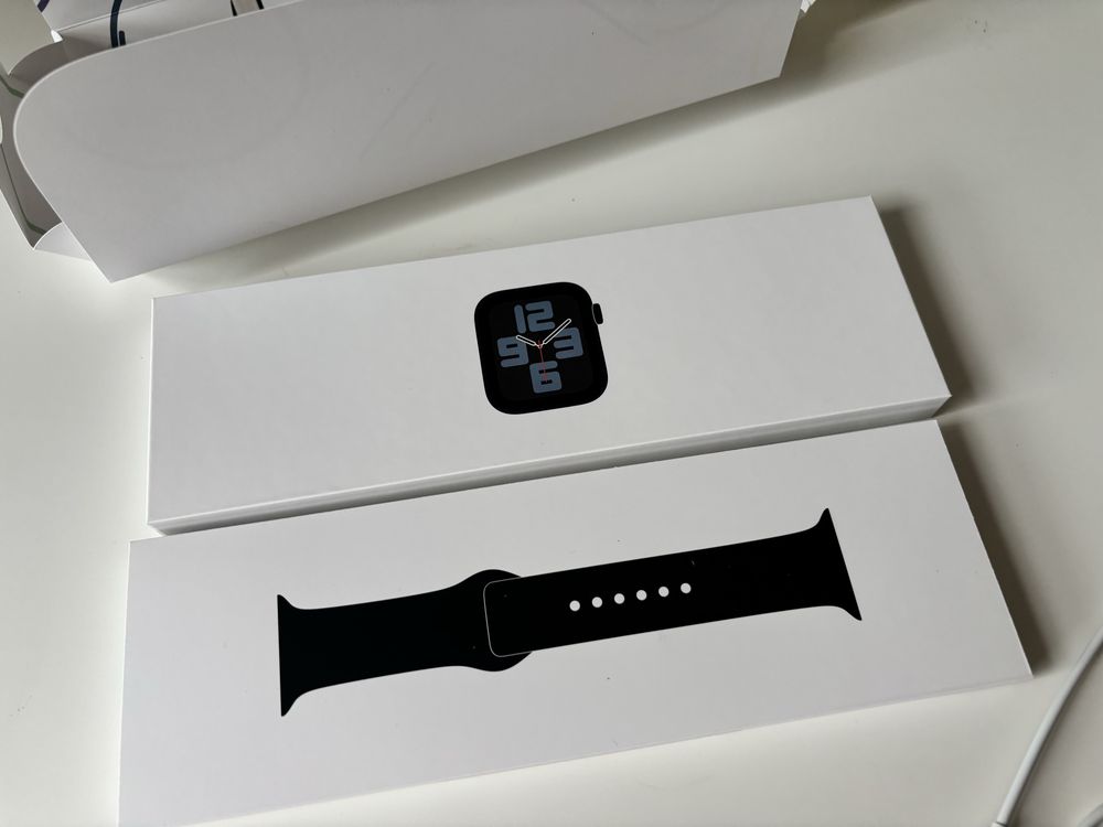 Sprzedam apple watch se 40mm
