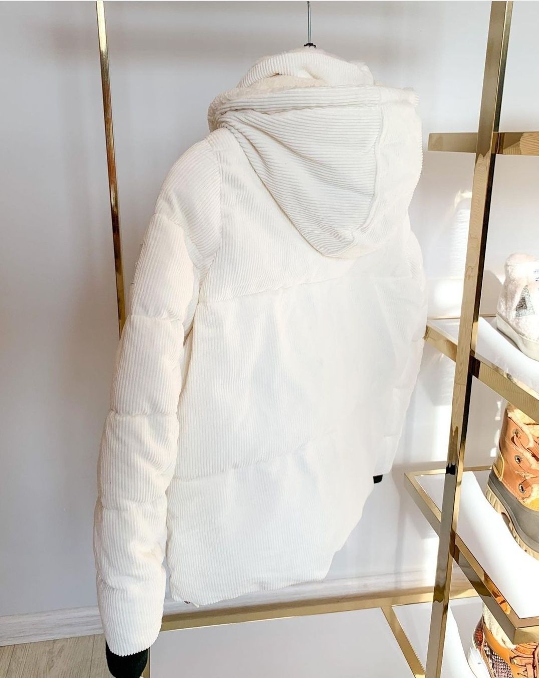 CALVIN KLEIN оригинал. Шикарная куртка осень зима беж размер XL