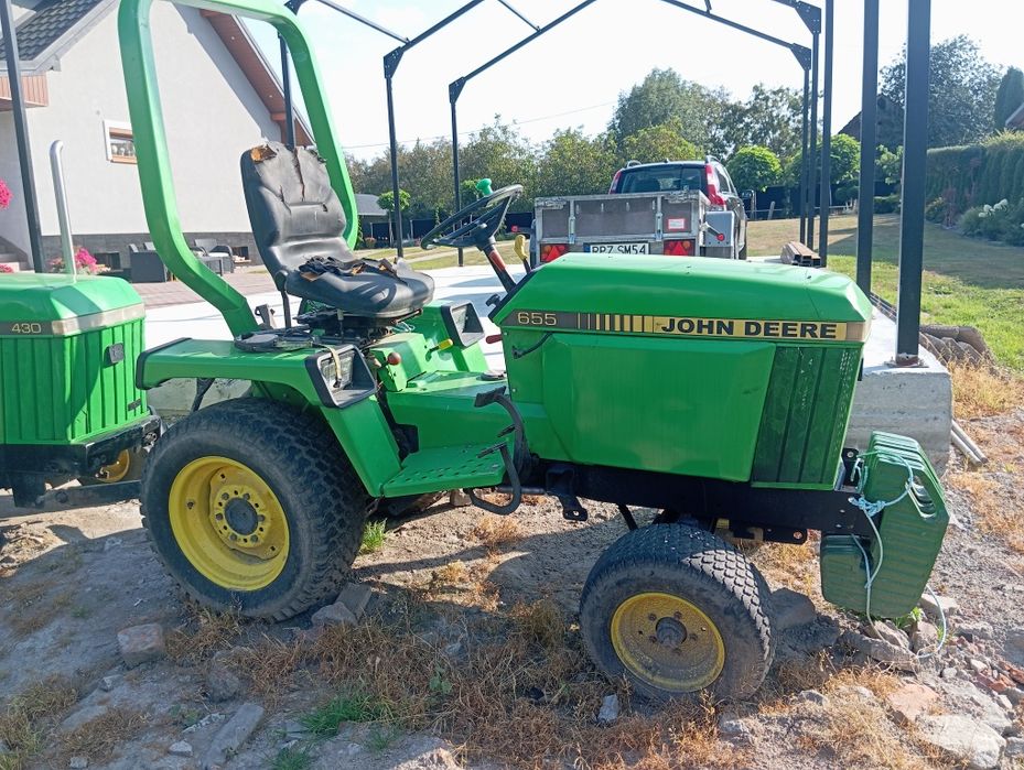 Traktorek john deere 655