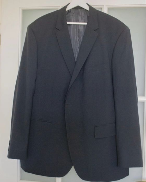 granatowy garnitur marynarka Pierre Cardin