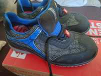 Sprzedam buty Strauss