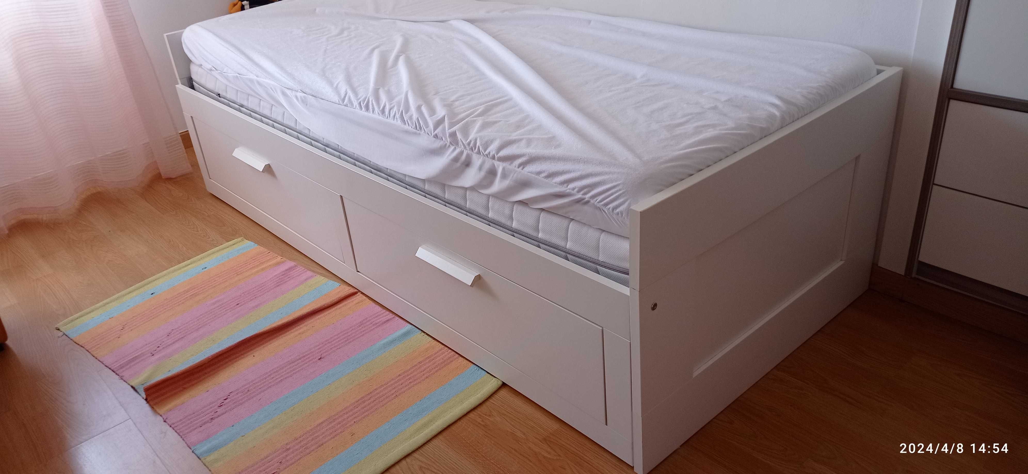 Cama dupla brimnes IKEA