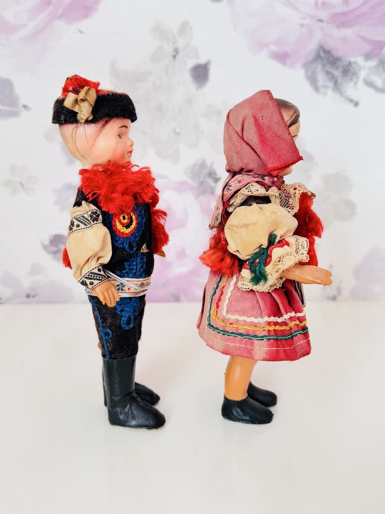 Stare lalki, lalka strój ludowy, vintage