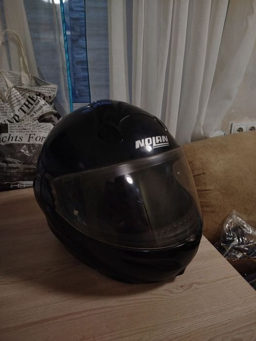 Продам мото шлем