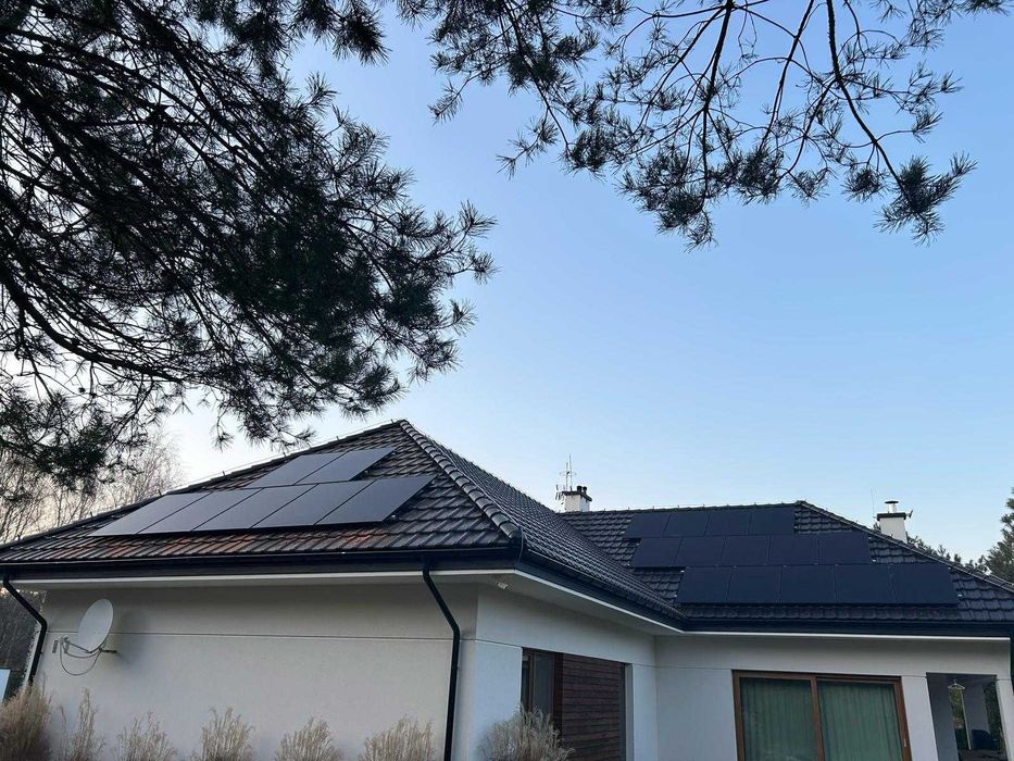 Instalacja fotowoltaiczna fotowoltaika na balkon w bloku