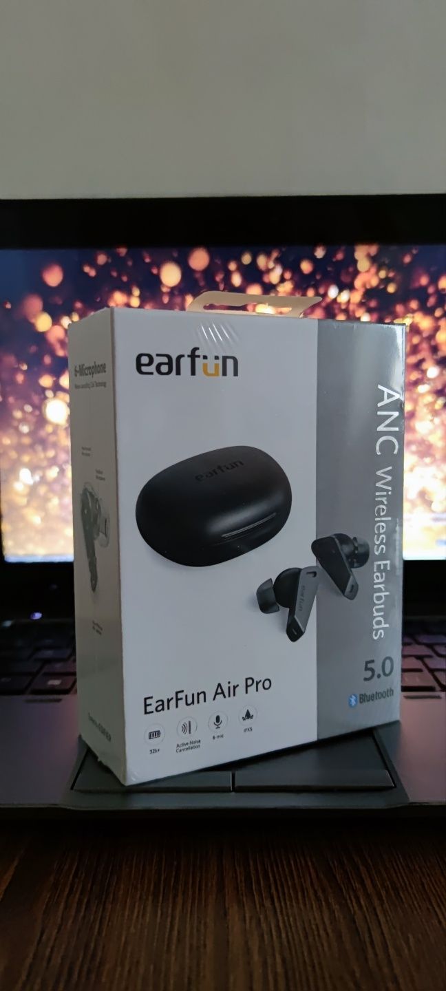 Навушники EarFun Air Pro Black. TWS earbuds. Tuned by Edifier