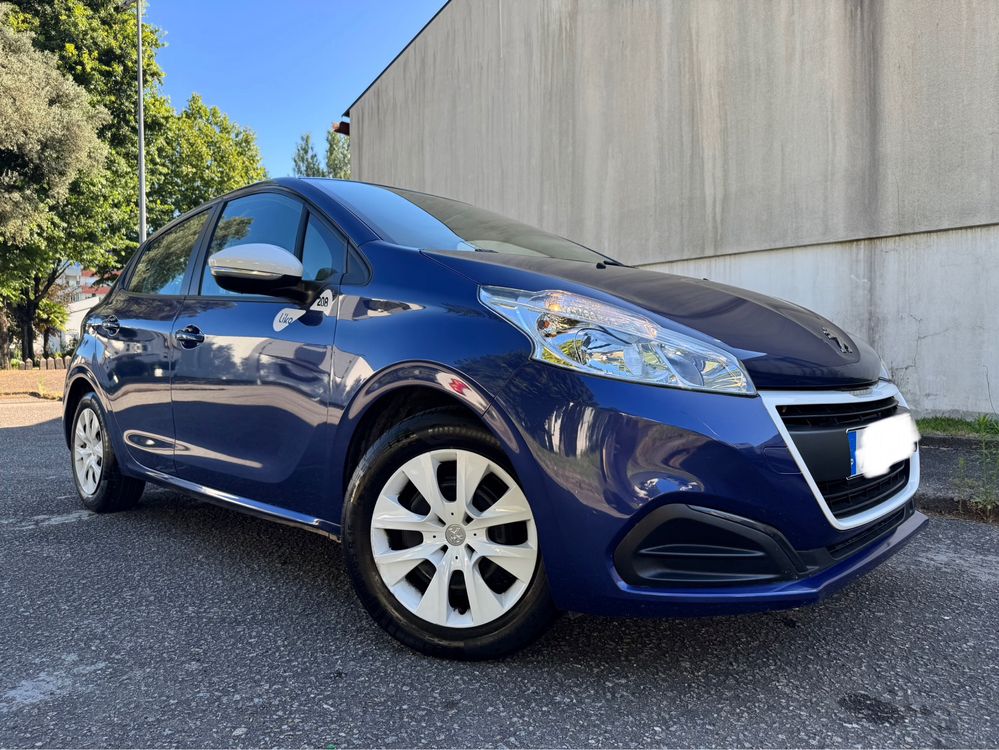 2017 Peugeot 208 like 1.2 puretech com 85mil kms