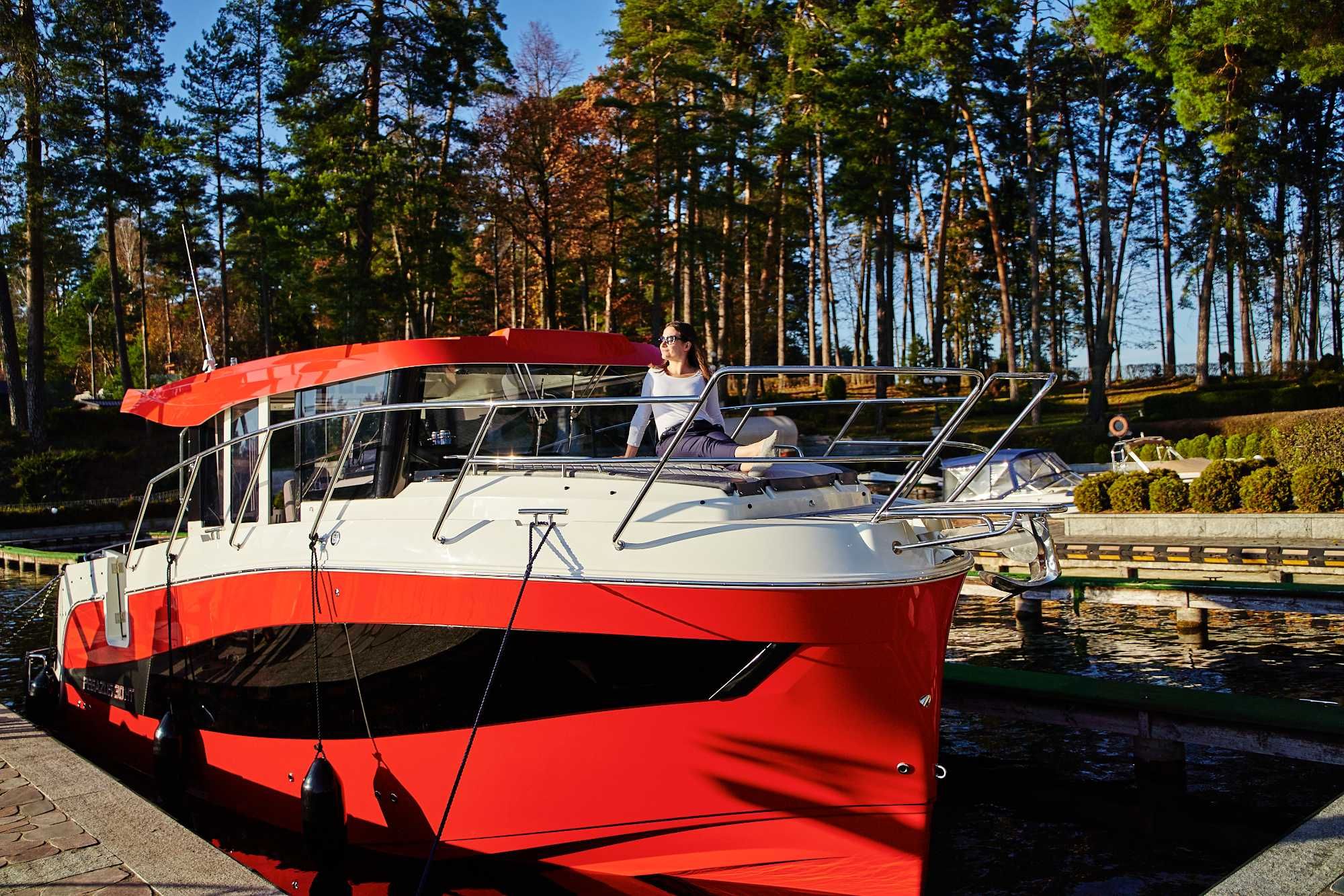 Nowy jacht PEGAZUS 30HT wersja Houseboat 115KM Promocja Brutto 23% VAT