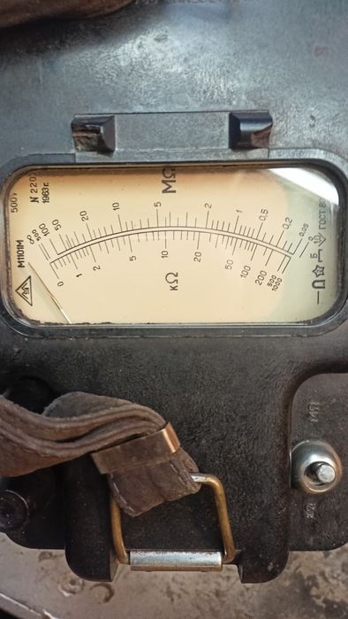 Мегаомметр б/у 500 вольт
