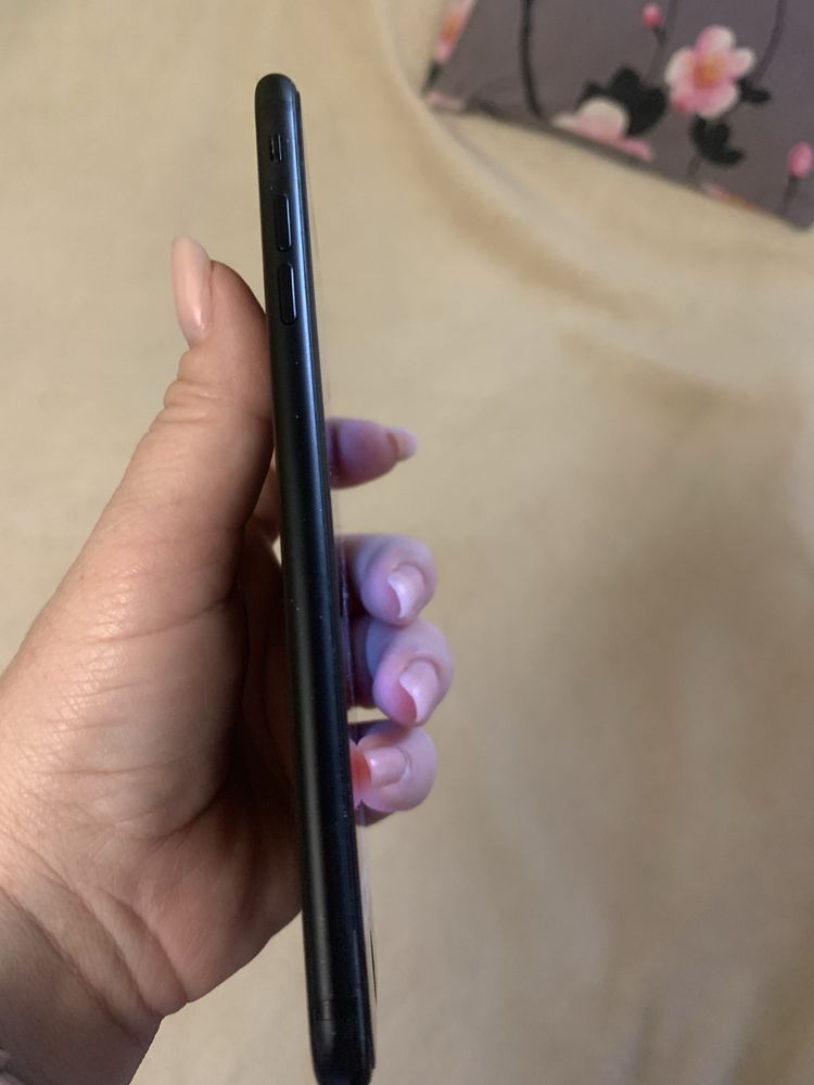 Б/У Apple iPhone 7 Plus 32Gb
