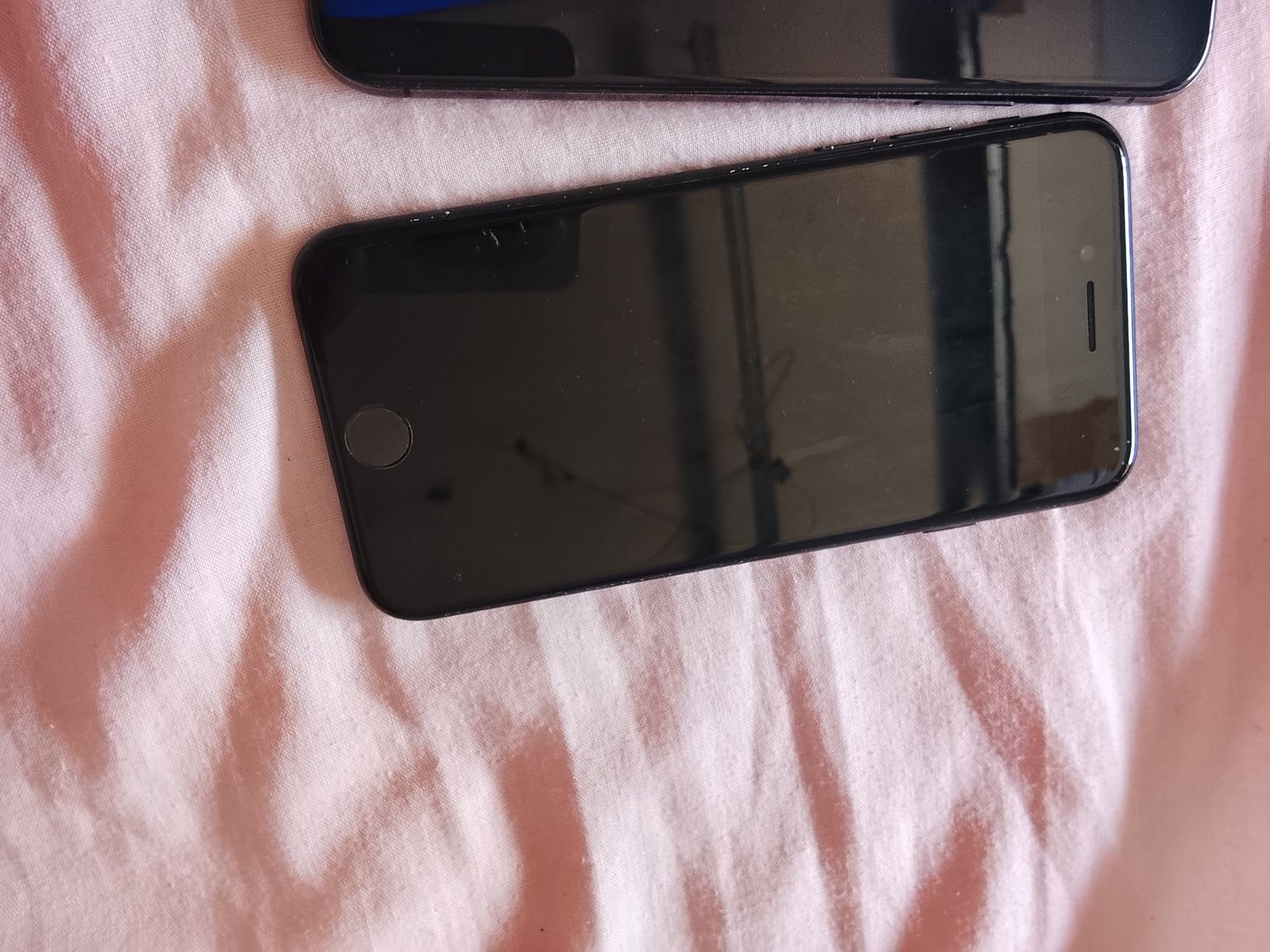 iPhone Xs e iPhone s.e 2020 ótimo pra quem desbolqueia