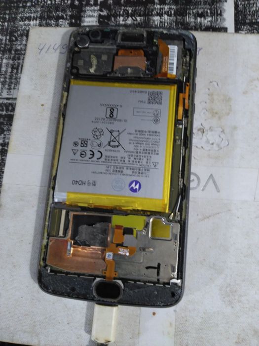 Моторола z2 force