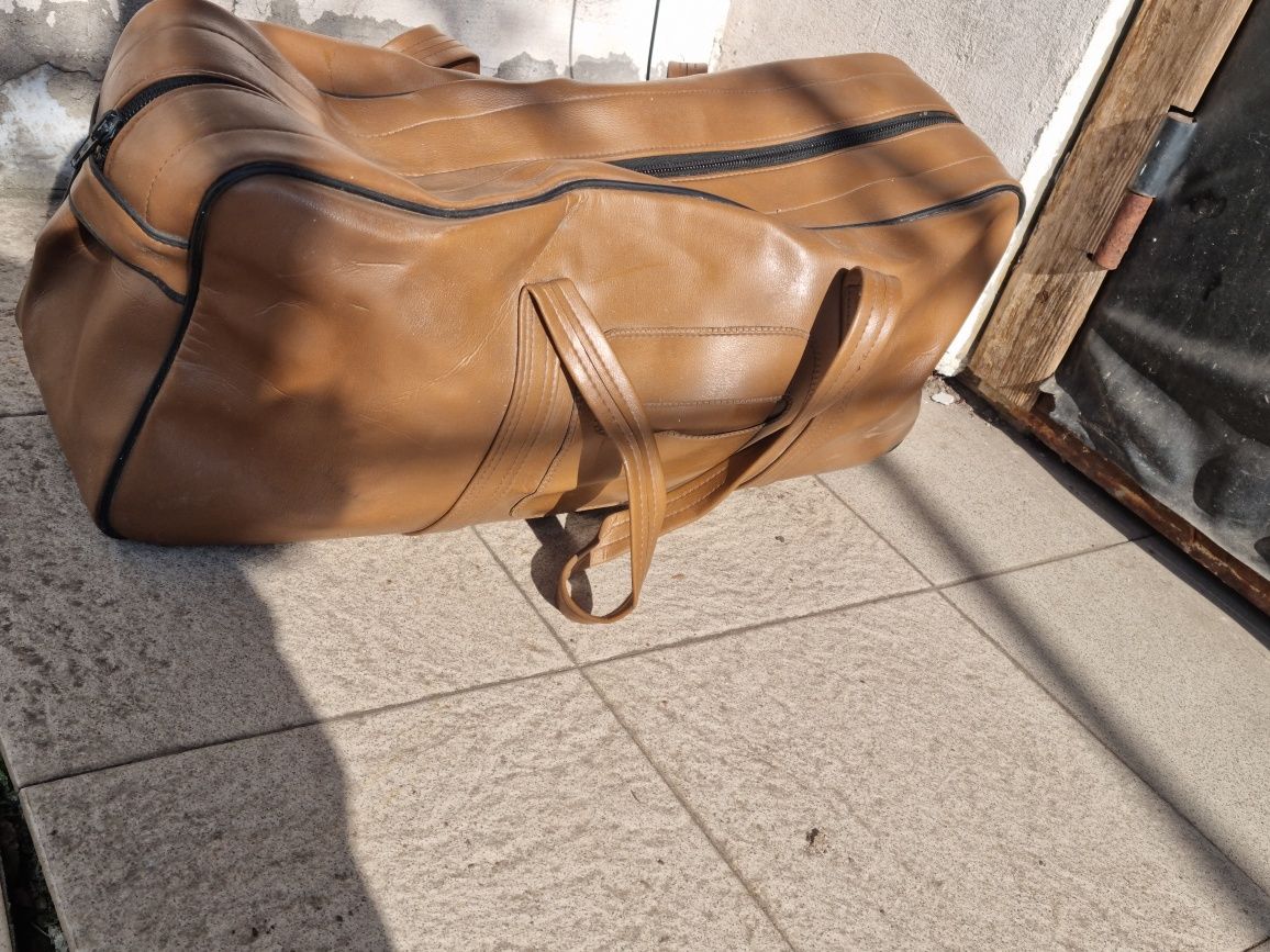 Спортивна коричнева сумка ссср у гарному стані